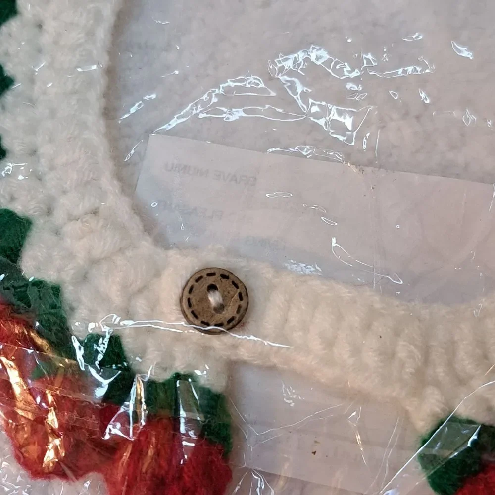BraveNiuNiu Christmas Cat Collar in Tulip Shape Hem Crochet Knitted - Sz L NWT